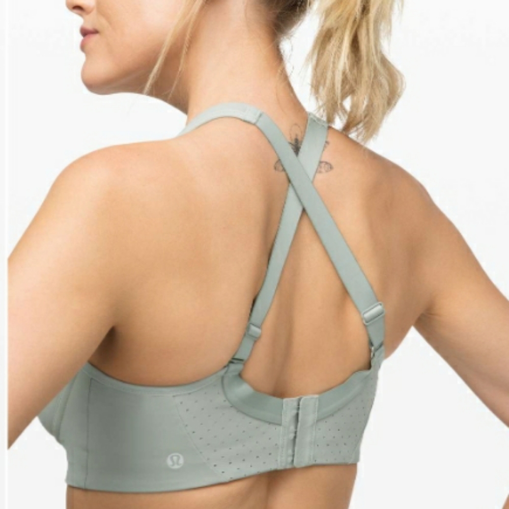 NWT Lululemon run time bra - Picture 3 of 4
